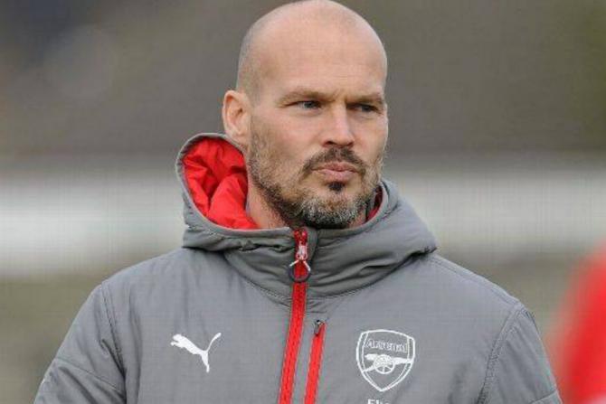 www.123raovat.com: Web 388: Huyền thoại Ljungberg trở lại Arsenal